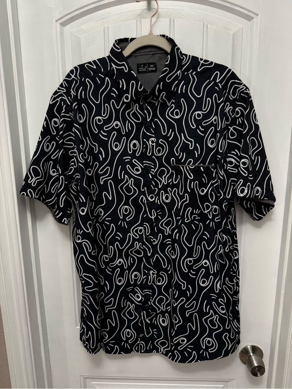 Public Record Mens Short Sleeve Button Up Black White Shirt Size 2XL (38-1)